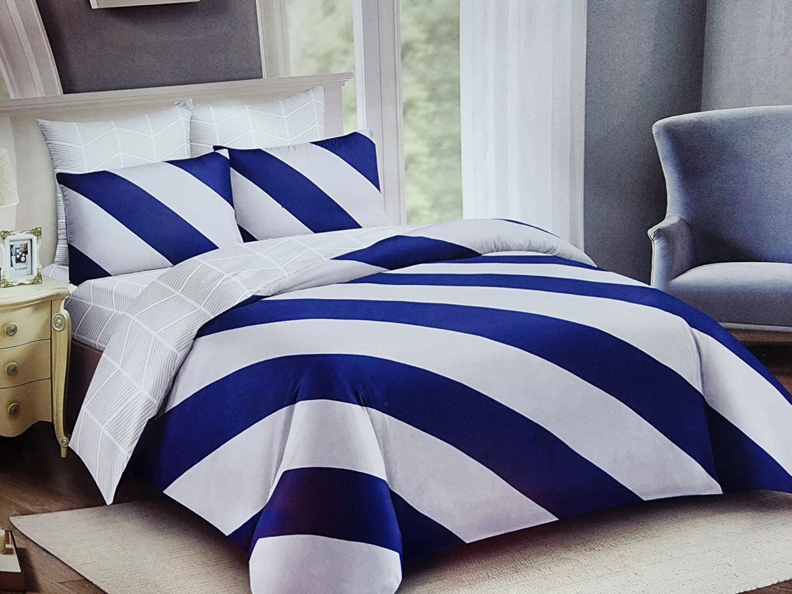 HIGH QUALITY BINDED DUVETS 5 by 6 DESIGN 8