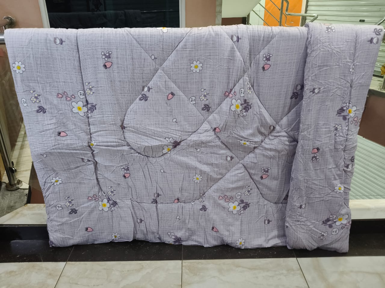 UNBINDED DUVET 6 BY 6 DESIGN 2