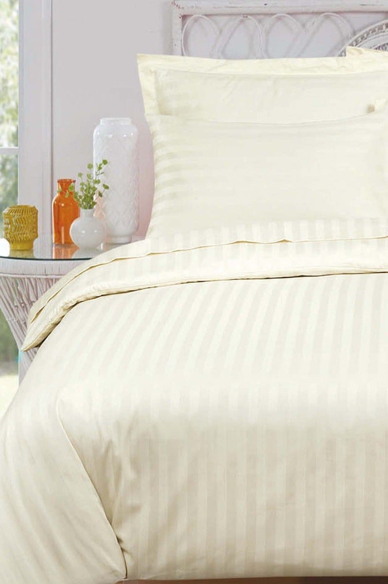 STRIPED DUVET COVER