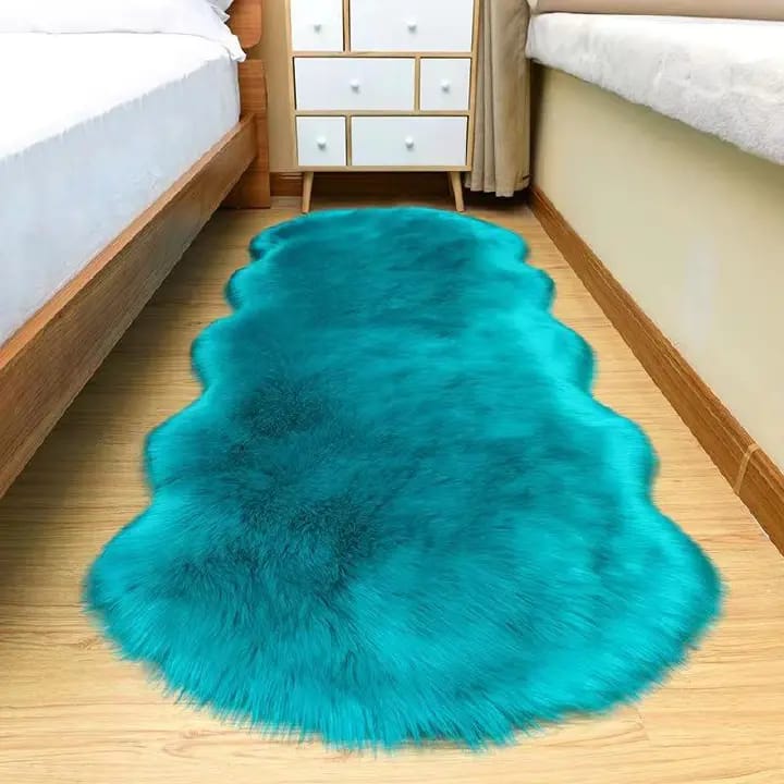 CHIWAWA BEDSIDE CARPET