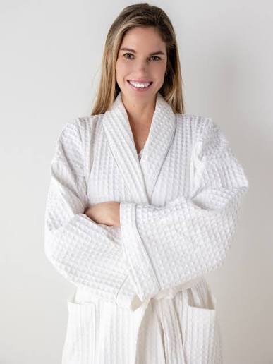 WAFFLE WHITE BATHROBE