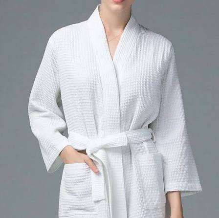WAFFLE WHITE BATHROBE